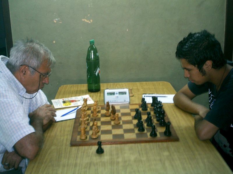 Jonathan Cartagena y Manuel Oviedo